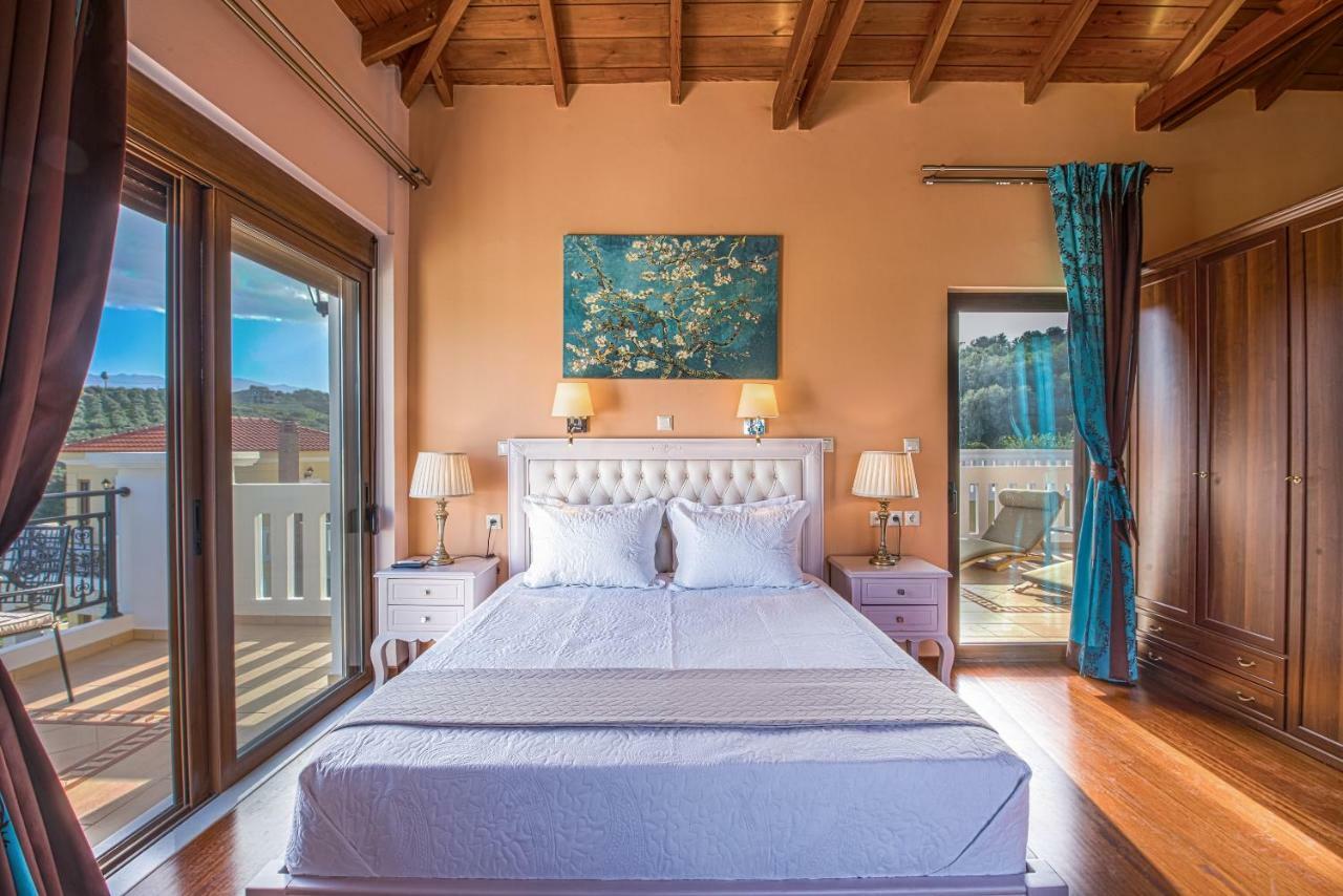 Casa Leone Suites Stalós Eksteriør bilde
