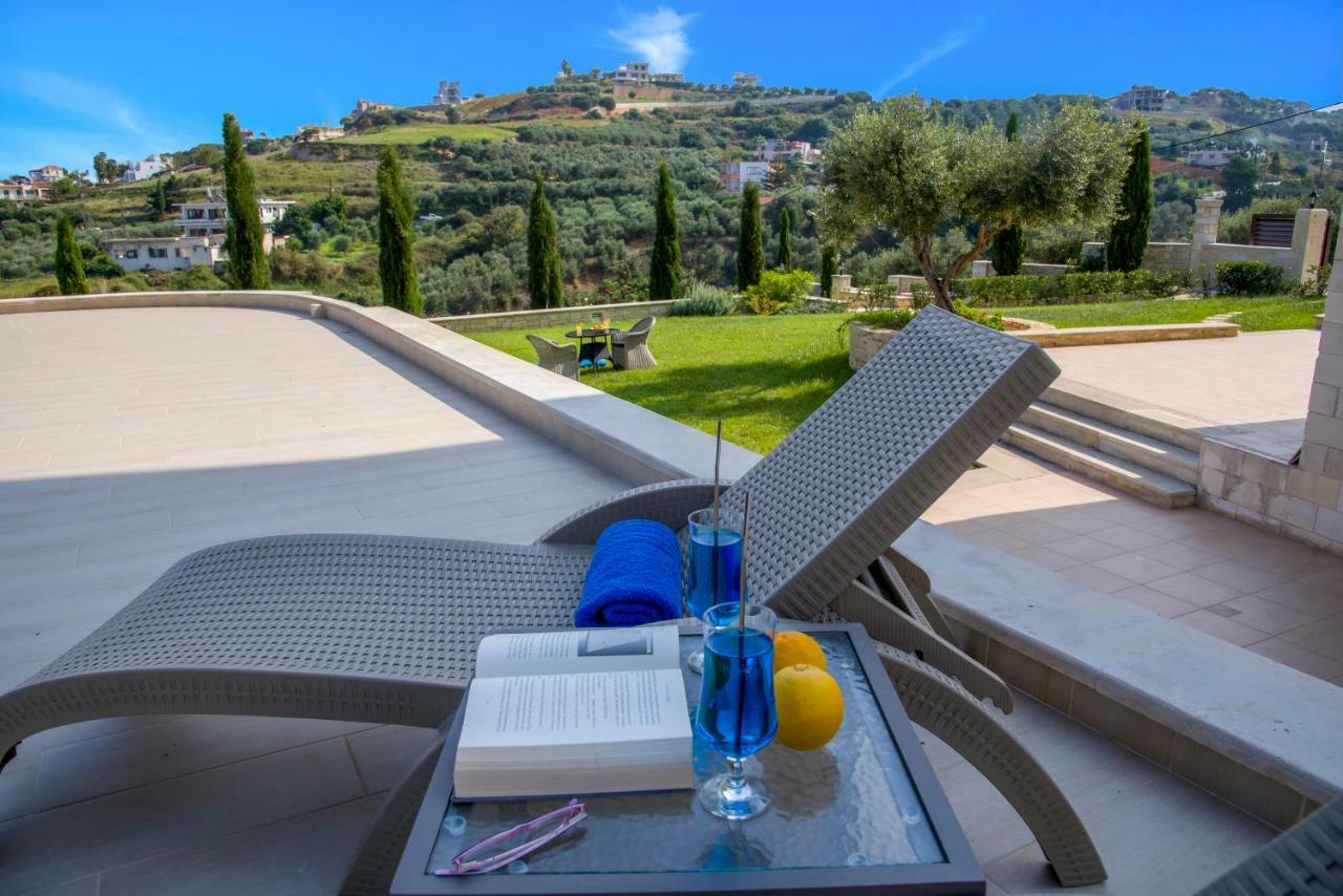 Casa Leone Suites Stalós Eksteriør bilde