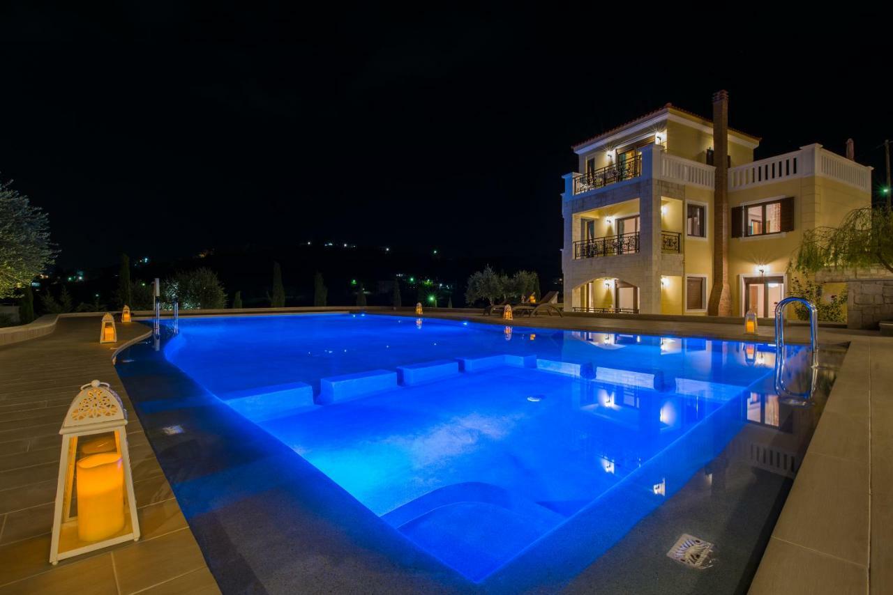 Casa Leone Suites Stalós Eksteriør bilde