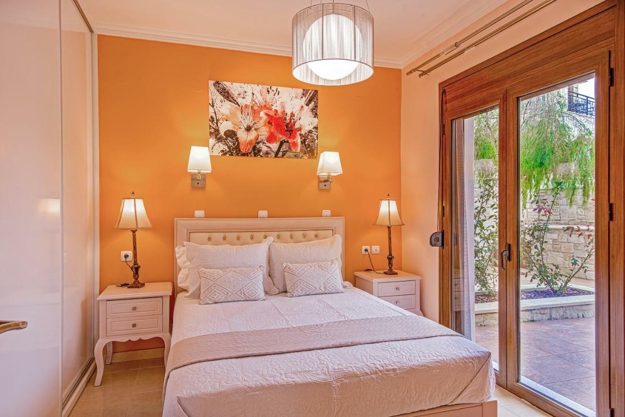Casa Leone Suites Stalós Eksteriør bilde