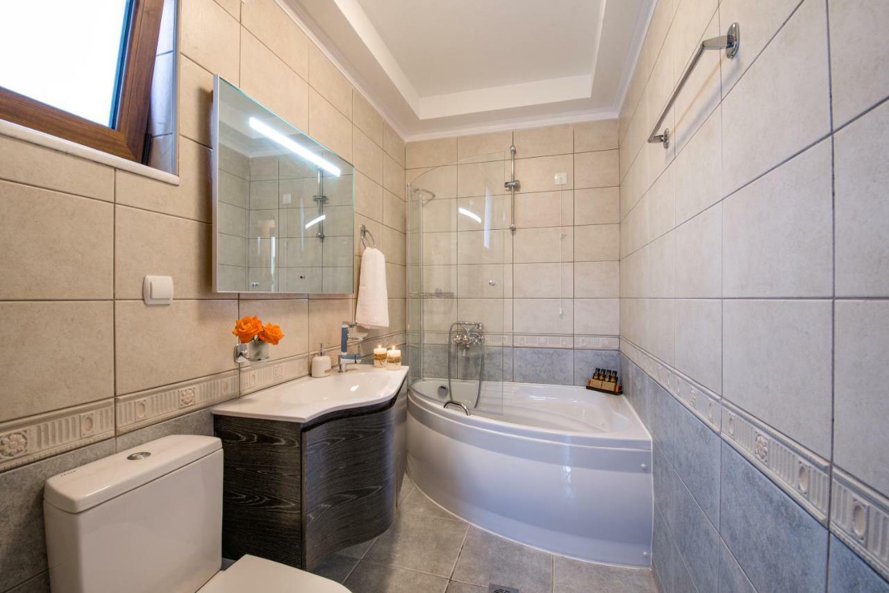 Casa Leone Suites Stalós Eksteriør bilde