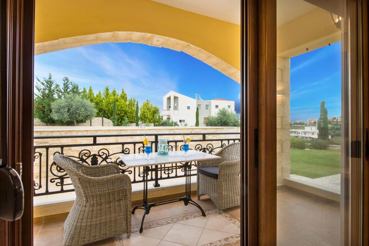 Casa Leone Suites Stalós Eksteriør bilde